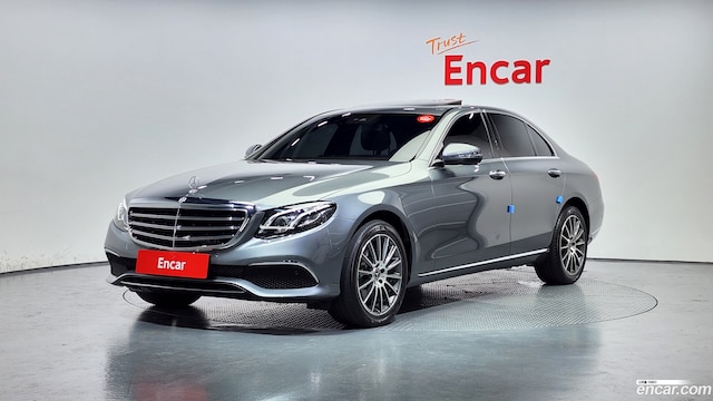 Mercedes-Benz E-Class E220d Exclusive 2019 года из Кореи