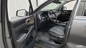 Kia Sorento Дизель 2.2 2WD 2022 года из Южной Кореи