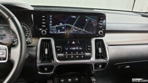 Kia Sorento Дизель 2.2 2WD 2022 года из Южной Кореи