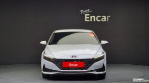 Hyundai AVANTE 1.6 2021 года из Южной Кореи