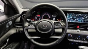 Hyundai AVANTE 1.6 2021 года из Южной Кореи