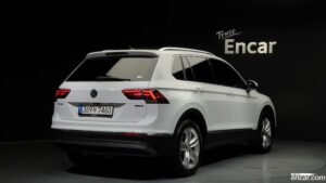 Volkswagen Tiguan 2.0 TDI 4motion Prestige 2020 года из Южной Кореи