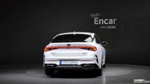 Kia K5 1.6 Turbo 2021 года из Южной Кореи
