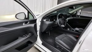 Kia K5 1.6 Turbo 2021 года из Южной Кореи