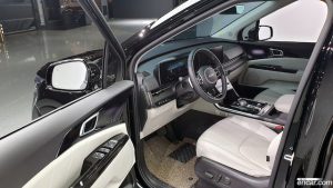 Kia Carnival 9-Seater Signature 2022 года из Южной Кореи