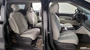 Kia Carnival 9-Seater Signature 2022 года из Южной Кореи