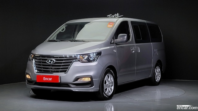 Hyundai Starex Wagon 12-Seater 2019 года из Кореи