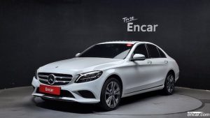 Mercedes-Benz C-Class C220 d 4MATIC 2020 года из Южной Кореи