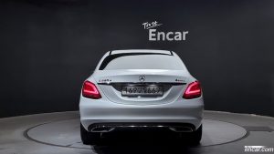 Mercedes-Benz C-Class C220 d 4MATIC 2020 года из Южной Кореи