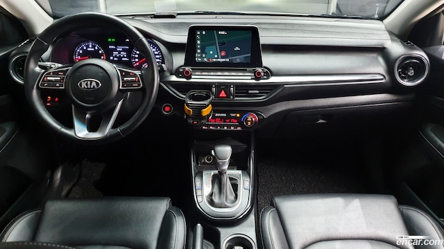 33218326_007.jpg Kia K3 Signature 2021 года из Южной Кореи