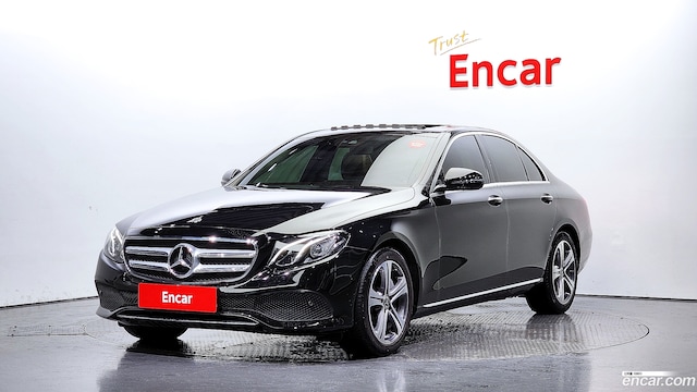Mercedes-Benz E-Class E300 Avantgarde 2019 года из Кореи