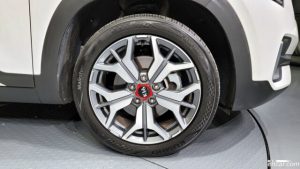 Kia Seltos Бензин 1.6 Turbo 2WD 2020 года из Южной Кореи