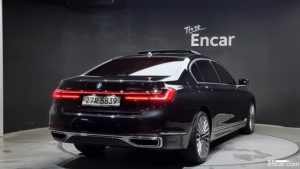 BMW 7-Series 740Li xDrive Design Pure Excellence 2020 года из Южной Кореи