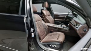 BMW 7-Series 740Li xDrive Design Pure Excellence 2020 года из Южной Кореи
