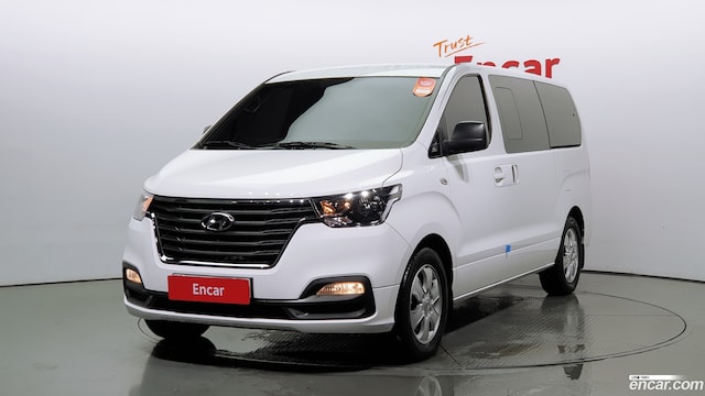 Hyundai Starex Wagon 12-Seater 2019 года из Кореи