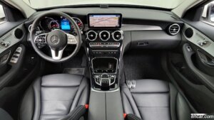 Mercedes-Benz C-Class C200 Avantgarde 2020 года из Южной Кореи