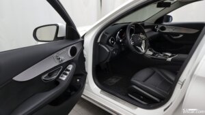 Mercedes-Benz C-Class C200 Avantgarde 2020 года из Южной Кореи