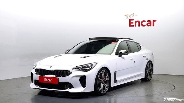 Kia Stinger 2.0 Turbo 2WD 2019 года из Кореи