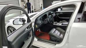 Kia Stinger 2.0 Turbo 2WD 2019 года из Южной Кореи