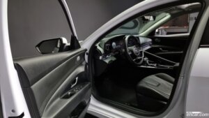 Hyundai AVANTE 1.6 2021 года из Южной Кореи