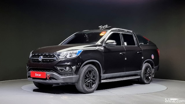 Ssangyong Rexton Дизель 2.2 2WD 2019 года из Кореи
