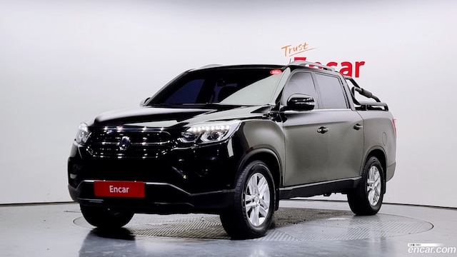 Ssangyong Rexton Дизель 2.2 2WD 2019 года из Кореи