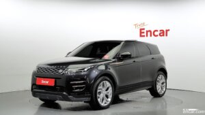Land Rover Range Rover Evoque P250 R-Dynamic SE 2022 года из Южной Кореи