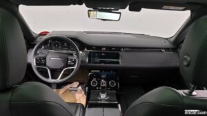 Land Rover Range Rover Evoque P250 R-Dynamic SE 2022 года из Южной Кореи