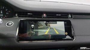 Land Rover Range Rover Evoque P250 R-Dynamic SE 2022 года из Южной Кореи