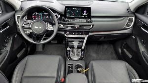 Kia Seltos Бензин 1.6 Turbo 2WD 2022 года из Южной Кореи
