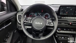 Kia Seltos Бензин 1.6 Turbo 2WD 2022 года из Южной Кореи