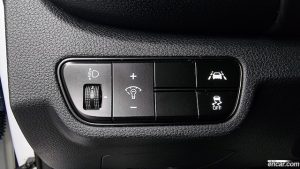Kia Seltos Бензин 1.6 Turbo 2WD 2022 года из Южной Кореи