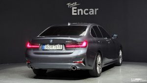 BMW 3-Series 320i Luxury 2021 года из Южной Кореи