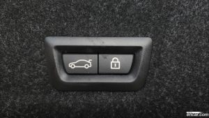 BMW 3-Series 320i Luxury 2021 года из Южной Кореи
