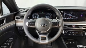 Kia K5 2.0 2021 года из Южной Кореи