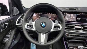 BMW X7 M50i Dark Shadow Edition 2021 года из Южной Кореи