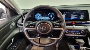 Hyundai AVANTE 1.6 2021 года из Южной Кореи