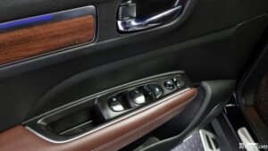 Renault-Korea(Samsung) QM6 2.0 GDe RE Signature 2WD 2020 года из Южной Кореи