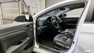 Hyundai AVANTE 1.6 2020 года из Южной Кореи