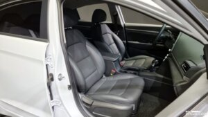 Hyundai AVANTE 1.6 2020 года из Южной Кореи