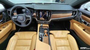 Volvo S90 T5 Inscription 2020 года из Южной Кореи