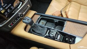 Volvo S90 T5 Inscription 2020 года из Южной Кореи