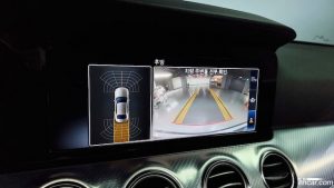 Mercedes-Benz E-Class E250 Avantgarde 2020 года из Южной Кореи