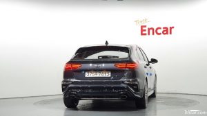 Kia K3 5Door GT Plus 2020 года из Южной Кореи