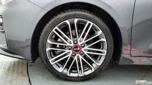 Kia K3 5Door GT Plus 2020 года из Южной Кореи