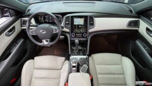 Renault-Korea(Samsung) SM6 2.0 GDe Premiere 2020 года из Южной Кореи