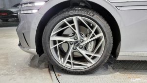 Genesis G90 Бензин 3.5 Turbo 2WD 2022 года из Южной Кореи