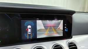 Mercedes-Benz E-Class E250 Avantgarde 2021 года из Южной Кореи