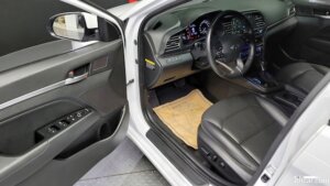 Hyundai AVANTE 1.6 2020 года из Южной Кореи