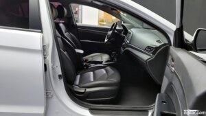 Hyundai AVANTE 1.6 2020 года из Южной Кореи